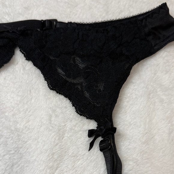 3 Pc Lace Garter Belt bundle - Picture 12 of 15